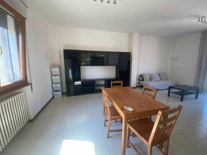 Appartamento trilocale in vendita in Riviera dei Ponti Romani, Piazze Duomo, Padova