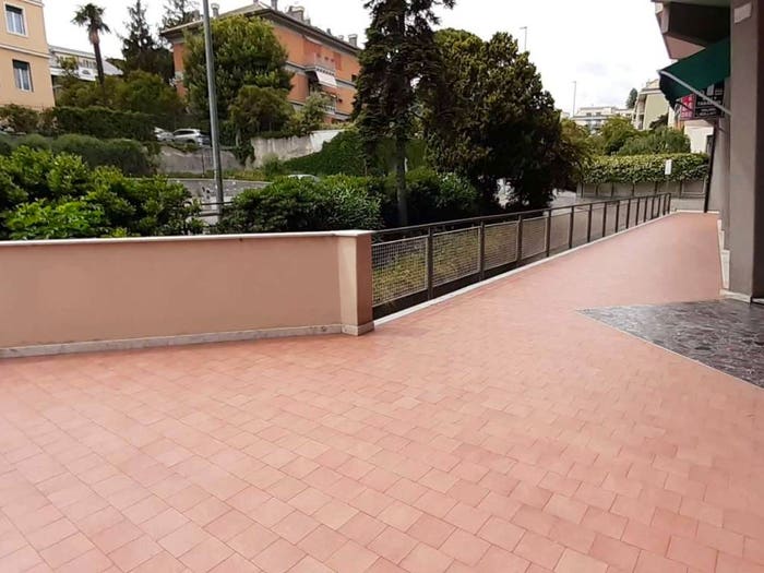 Appartamento quadrilocale in vendita in Via Orsini, Albaro, Genova