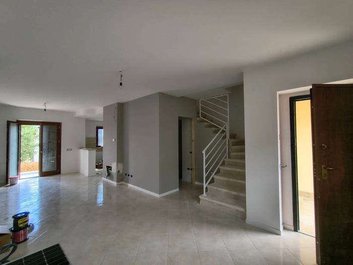 Casa con 5 locali in vendita in Corciano