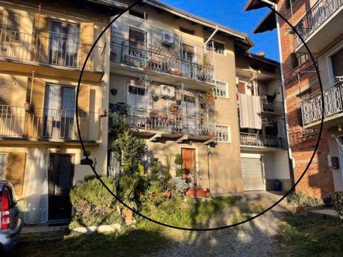 Casa con 6 locali in vendita in Frazione Galfione, Centro, Portula