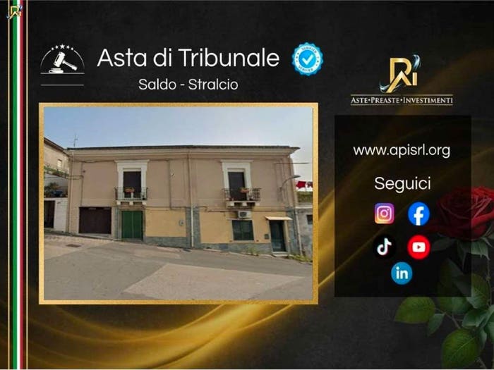 Appartamento con 6 locali in vendita in Via Etnea, Nunziata, Mascali