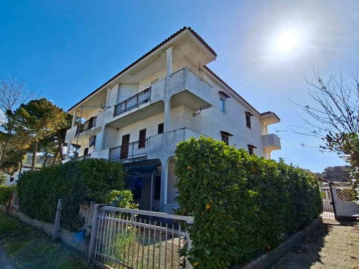 Appartamento trilocale in vendita in Via Aldo Moro, Nocera Scalo, Nocera Terinese