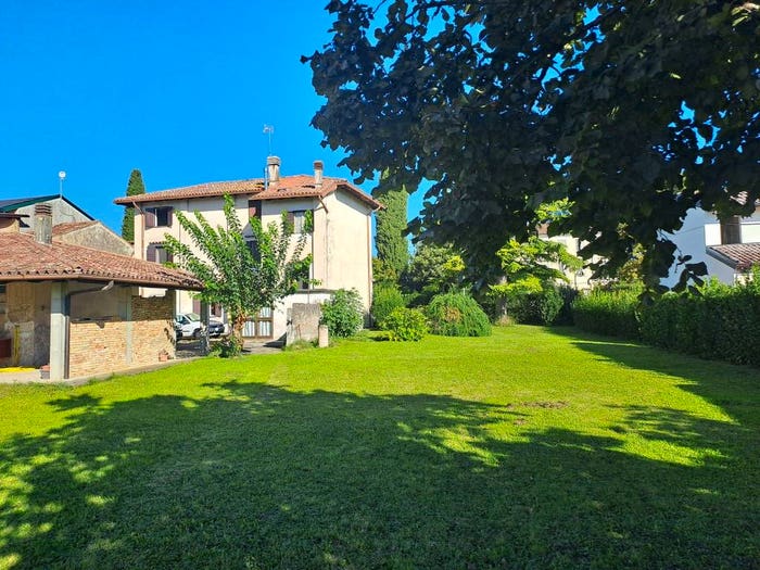 Casa trilocale in vendita in Via Ugo Foscolo, Campolongo Tapogliano
