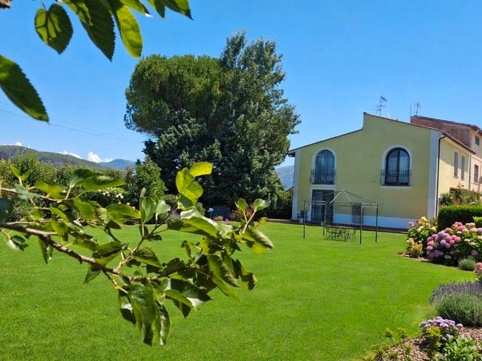 Casa con 6 locali in vendita in Arena Metato, San Giuliano Terme
