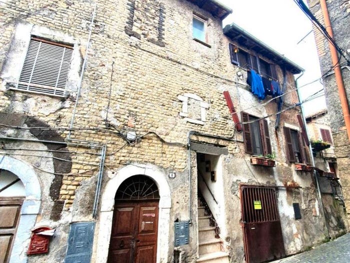 Appartamento trilocale in vendita in Via del Forte, Centro, Paliano