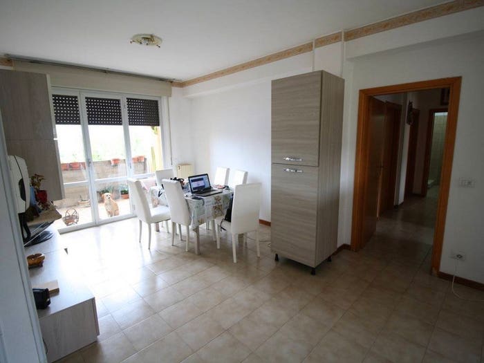 Appartamento con 5 locali in vendita in VIA CIRCONVALLAZIONE, Centobuchi, Monteprandone