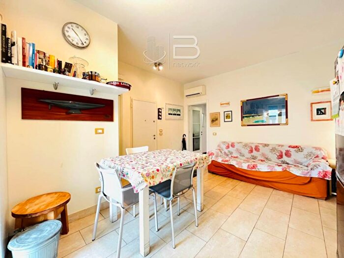 Appartamento trilocale in vendita in Via Vittor Pisani, Marco Polo Don Bosco, Viareggio