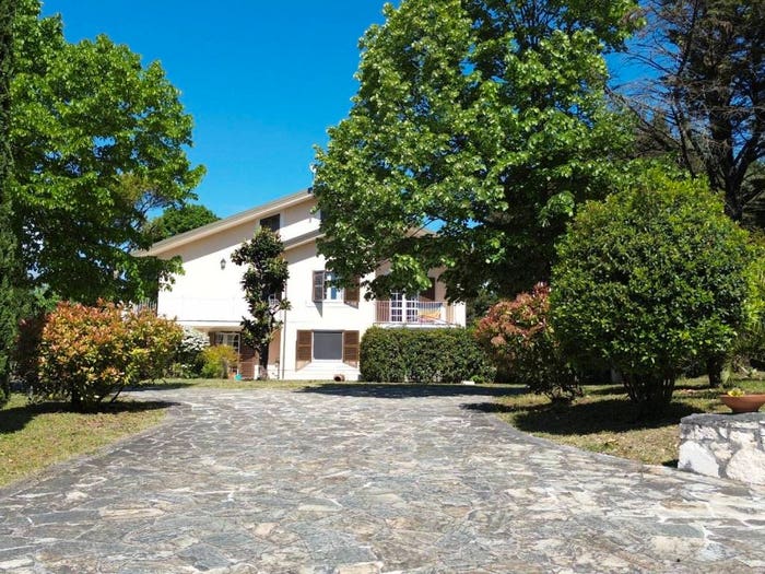 Casa con 6 locali in vendita in Via Valle di Fionda, Pastenelle Pacitti Sprumaro, Cervaro