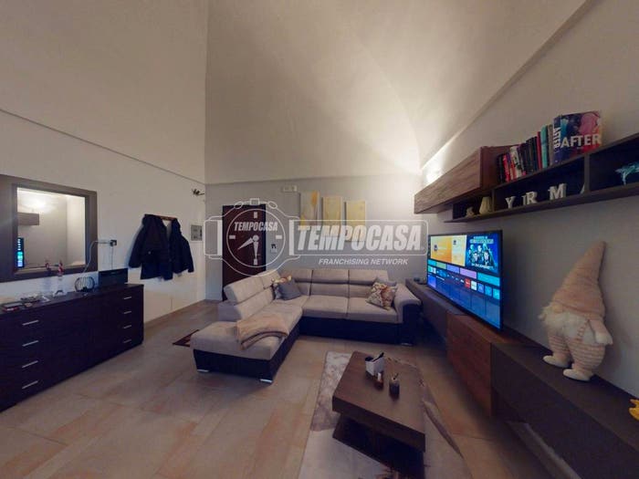 Appartamento con 5 locali in vendita in Via Giosuè Carducci, Muro Leccese