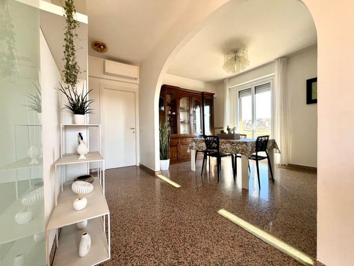 Casa con 6 locali in vendita in Via San Marcello, San Marcello Montelatiero, Jesi