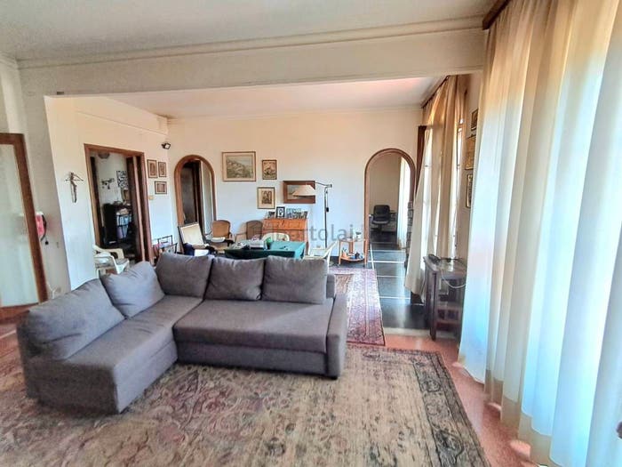 Appartamento con 6 locali in vendita in Piazza Leonardo Da Vinci, Albaro, Genova