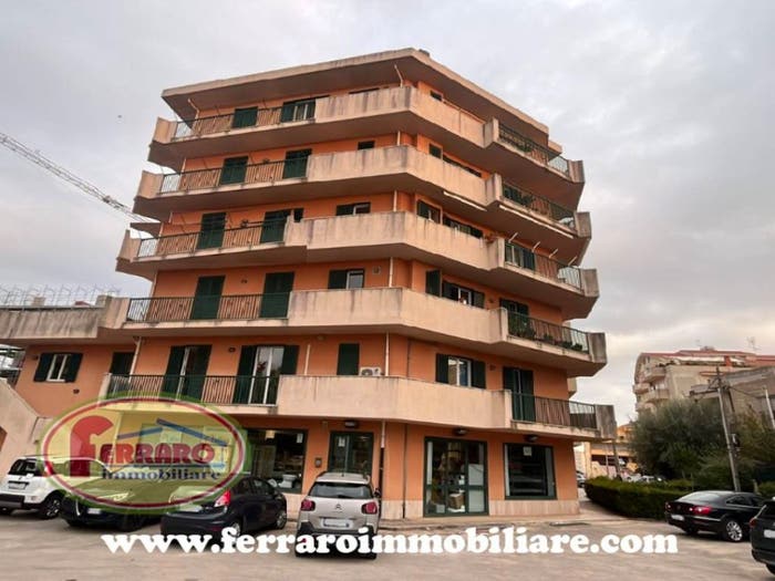 Appartamento con 5 locali in vendita in Via della Resistenza Partigiana, Modica Sorda, Modica