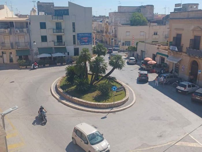 Appartamento con 5 locali in vendita in Piazza Giacomo Matteotti, Centro, Mazara del Vallo