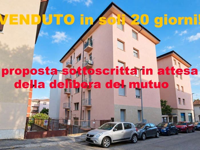 Appartamento trilocale in vendita in Via Francesco Taegio, Città Giardino, Pavia