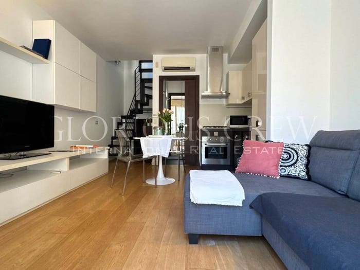 Appartamento trilocale in vendita in Via Cadolini, Lodi Brenta, Milano