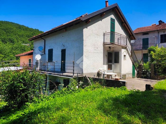 Casa quadrilocale in vendita in Località Prele, Valbrevenna