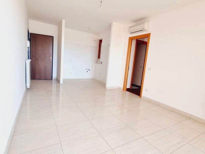 Appartamento trilocale in vendita in VIA CARROCETO, Semicentro, Aprilia