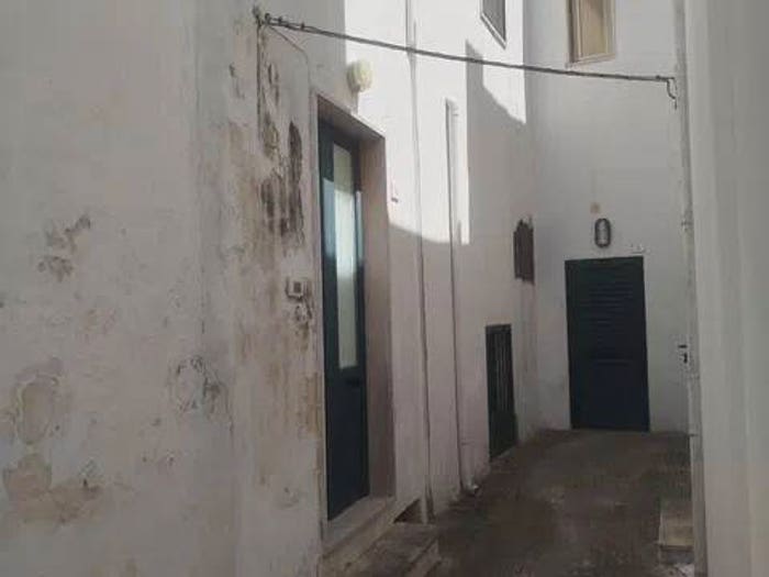 Casa bilocale in vendita in Via Tripoli, Botrugno