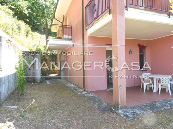 Appartamento bilocale in vendita in Via Giandriali, Tavarone, Maissana
