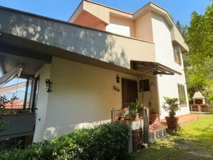 Casa con 6 locali in vendita in Via degli Allori, Le Case San Romolo, Bagno a Ripoli