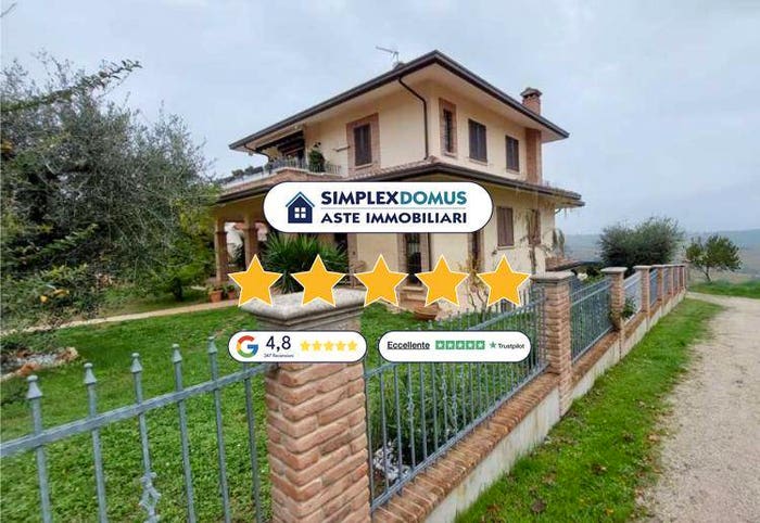 Casa con 6 locali in vendita in Via GVilla, Centro, San Clemente