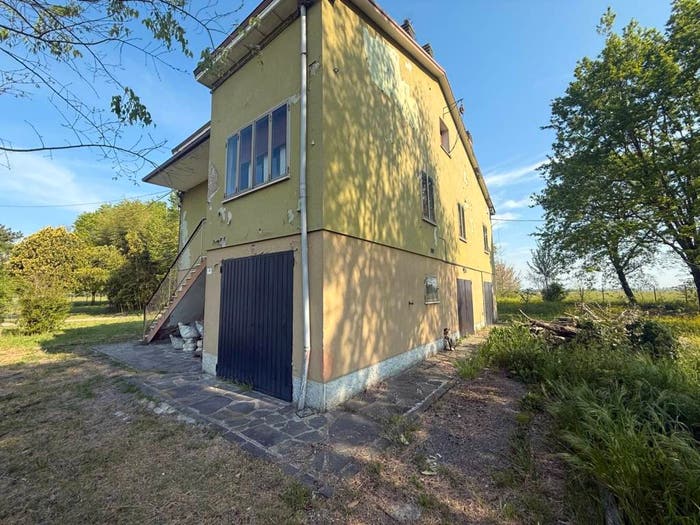 Appartamento con 6 locali in vendita in Stradello San Matteo, Albareto Mulini Nuovi, Modena