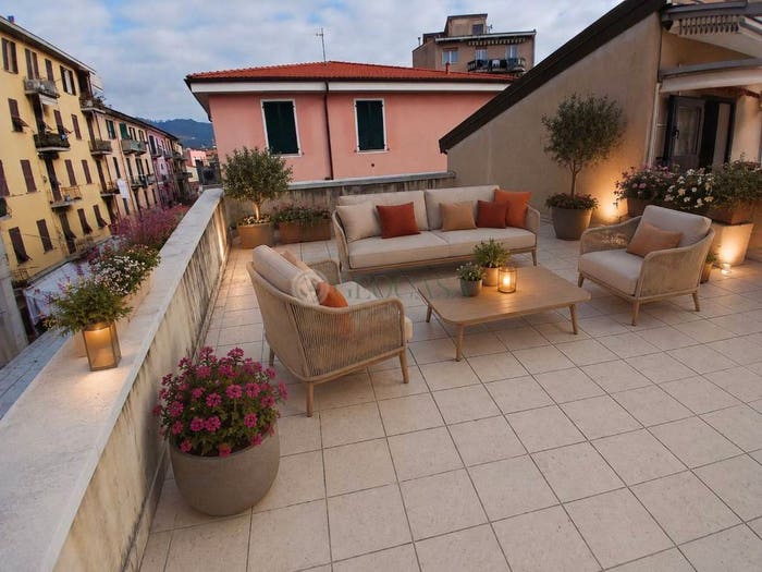 Appartamento trilocale in vendita in Via Lunigiana, Kennedy Mazzetta, La Spezia