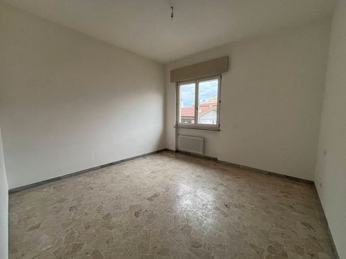 Appartamento trilocale in affitto in Via Mora, Viale Trieste Villaggio dei Fiori, Vicenza