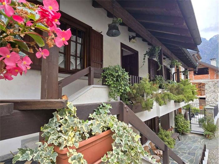 Casa quadrilocale in vendita in Frazione Migiandone, Gabbio, Ornavasso
