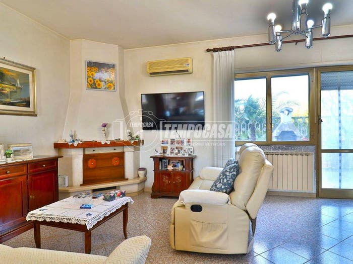 Casa con 5 locali in vendita in Via Mombarcaro, Le Vignole Aeroporto, Fiumicino
