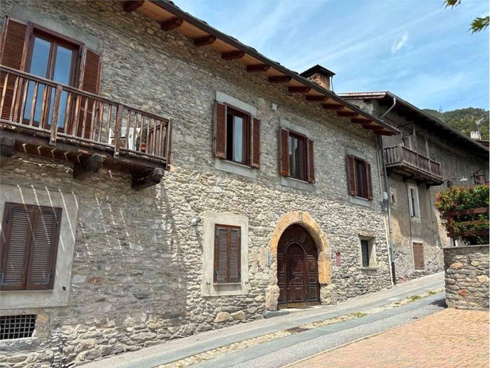 Appartamento bilocale in vendita in Via I Maggio, Savoulx, Oulx