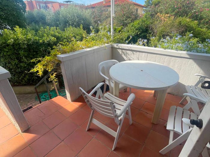 Appartamento con 6 locali in vendita in Antignano Banditella, Livorno