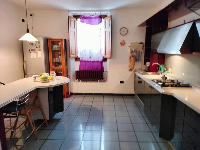 Casa quadrilocale in vendita in Brozzi, Firenze