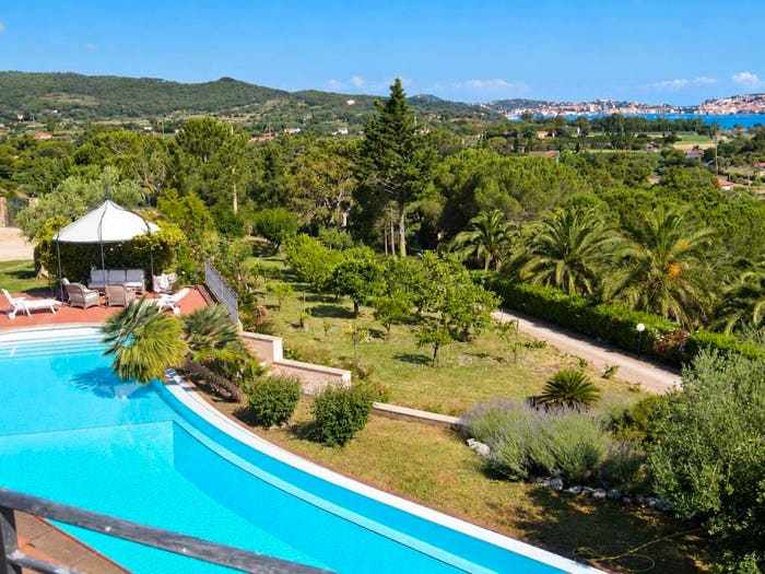 Casa con 6 locali in vendita in VIA FABBRELLO, Portoferraio