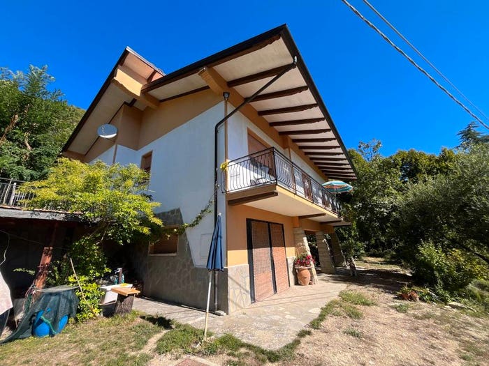 Casa quadrilocale in vendita in Via Monzone, Labante, Castel d'Aiano