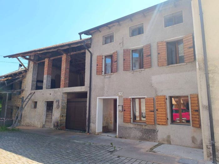 Casa trilocale in vendita in via Pellegai, Pellegai, Borgo Valbelluna