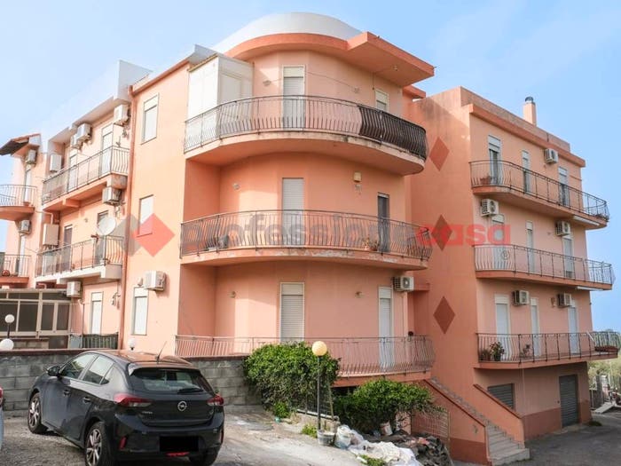Appartamento trilocale in vendita in Via Giacomo Matteotti, Centro, San Filippo del Mela
