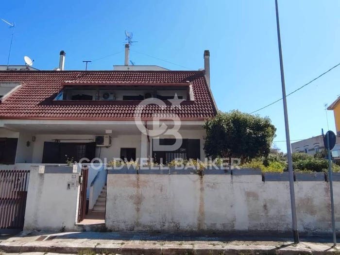 Casa con 6 locali in vendita in Via Farinata degli Uberti, Casale Materdomini, Brindisi