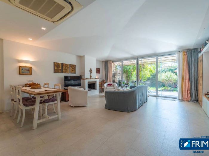 Casa trilocale in vendita in VIA PICCOLA, Centro Storico, Olbia