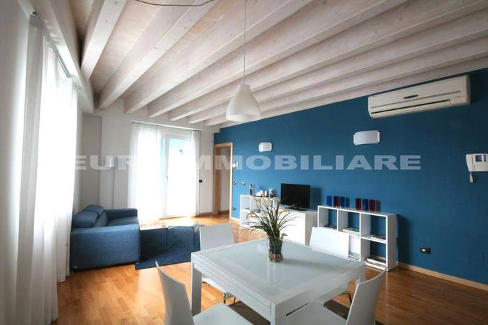 Appartamento bilocale in vendita in via Triumplina, Casazza, Brescia