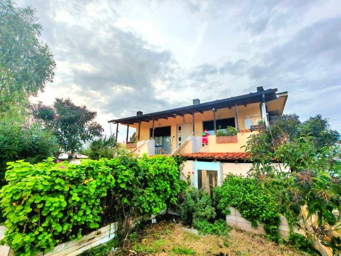 Casa quadrilocale in vendita in Strada Comunale per Spoltore, Montesilvano Colle, Montesilvano