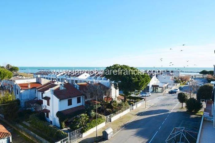 Appartamento trilocale in vendita in Viale Francia, Lido delle Nazioni, Comacchio