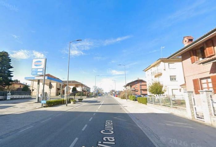 Appartamento quadrilocale in vendita in Via Cuneo, Centro, Fossano
