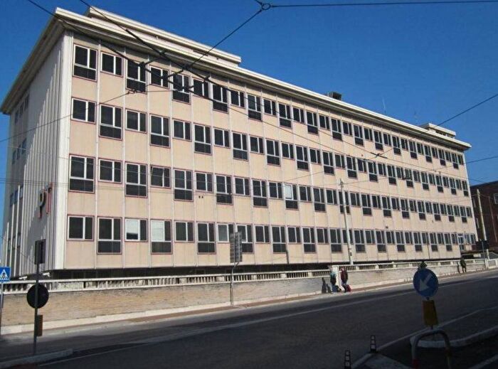 Casa con 6 locali in vendita in Via Guglielmo Marconi, Archi, Ancona