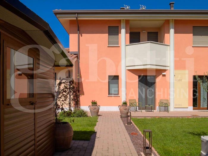 Appartamento con 5 locali in vendita in Via Madonna dei Perugini G, Centro, Gubbio