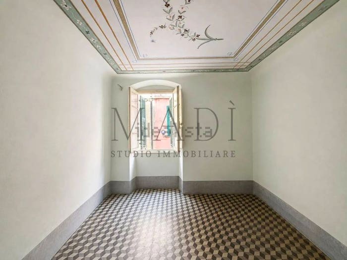 Casa trilocale in vendita in Via Grande Nn, Monte Marcello, Ameglia