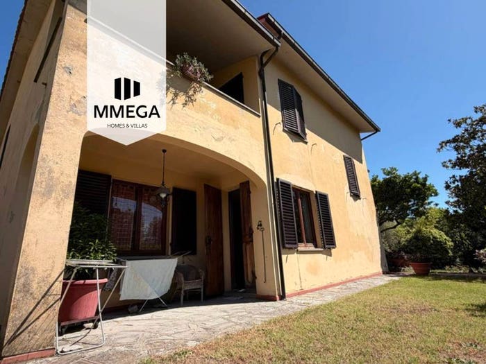 Casa con 6 locali in vendita in Loppiano Pian Delle Macchie, Figline e Incisa Valdarno