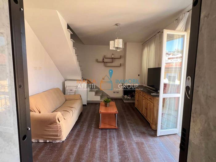Appartamento con 6 locali in vendita in Vicolo Pietro Tacca, Centro, Carrara