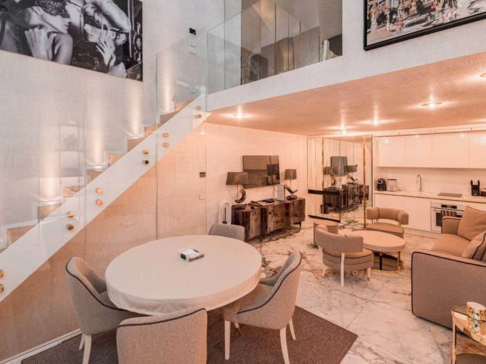 Appartamento trilocale in vendita in Via Emilio Cornalia, Melchiorre Gioia, Milano