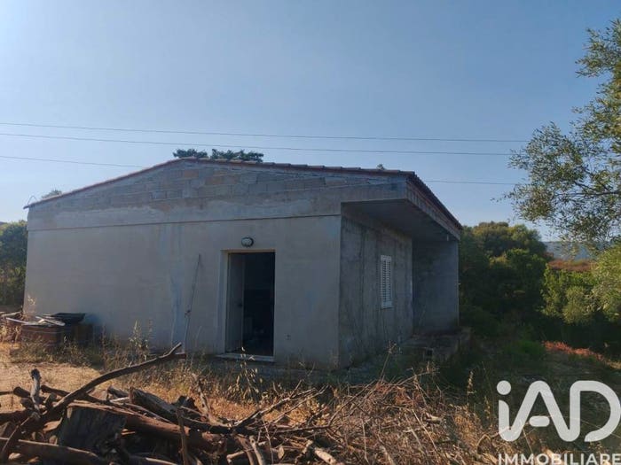 Casa quadrilocale in vendita in Località Cugnana, Cugnana, Olbia